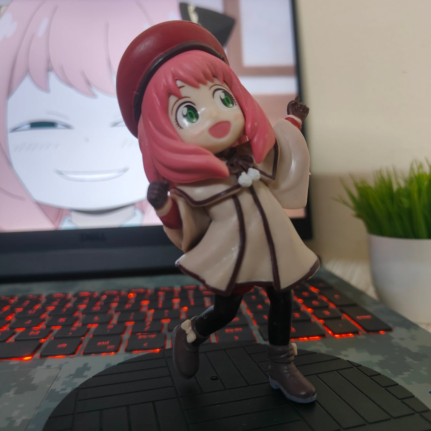 Anya Forger “Autumn Adventure” Figure – Spy x Family - Otaku Haven