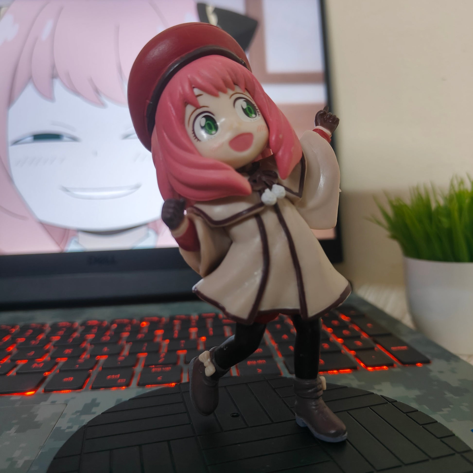 Anya Forger “Autumn Adventure” Figure – Spy x Family - Otaku Haven