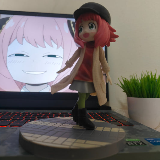 Anya Forger "City Style Stroll" Figure – Spy x Family - Otaku Haven