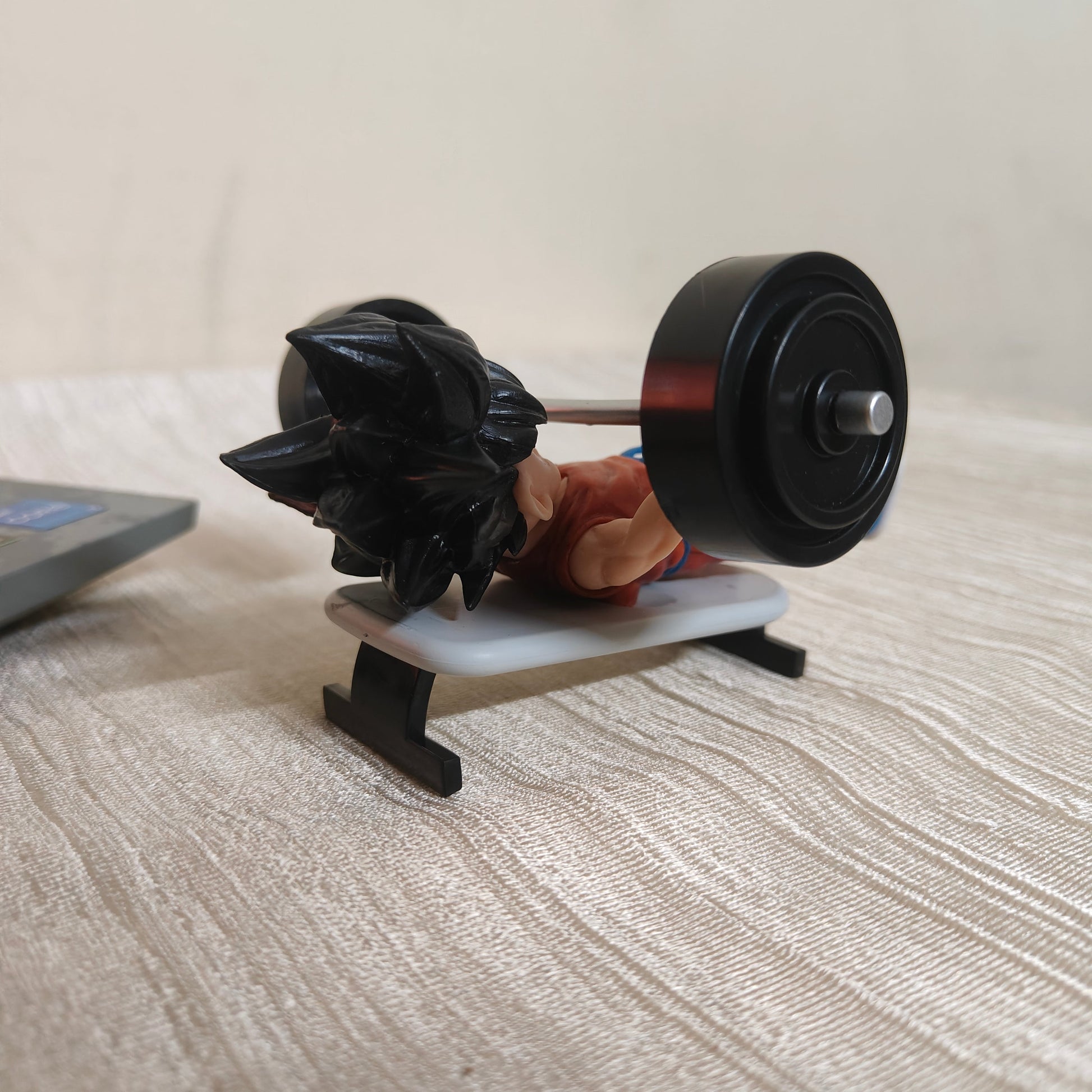 Goku Bench Press Miniature – Anime Workout Display Figure - DBZ - Otaku Haven