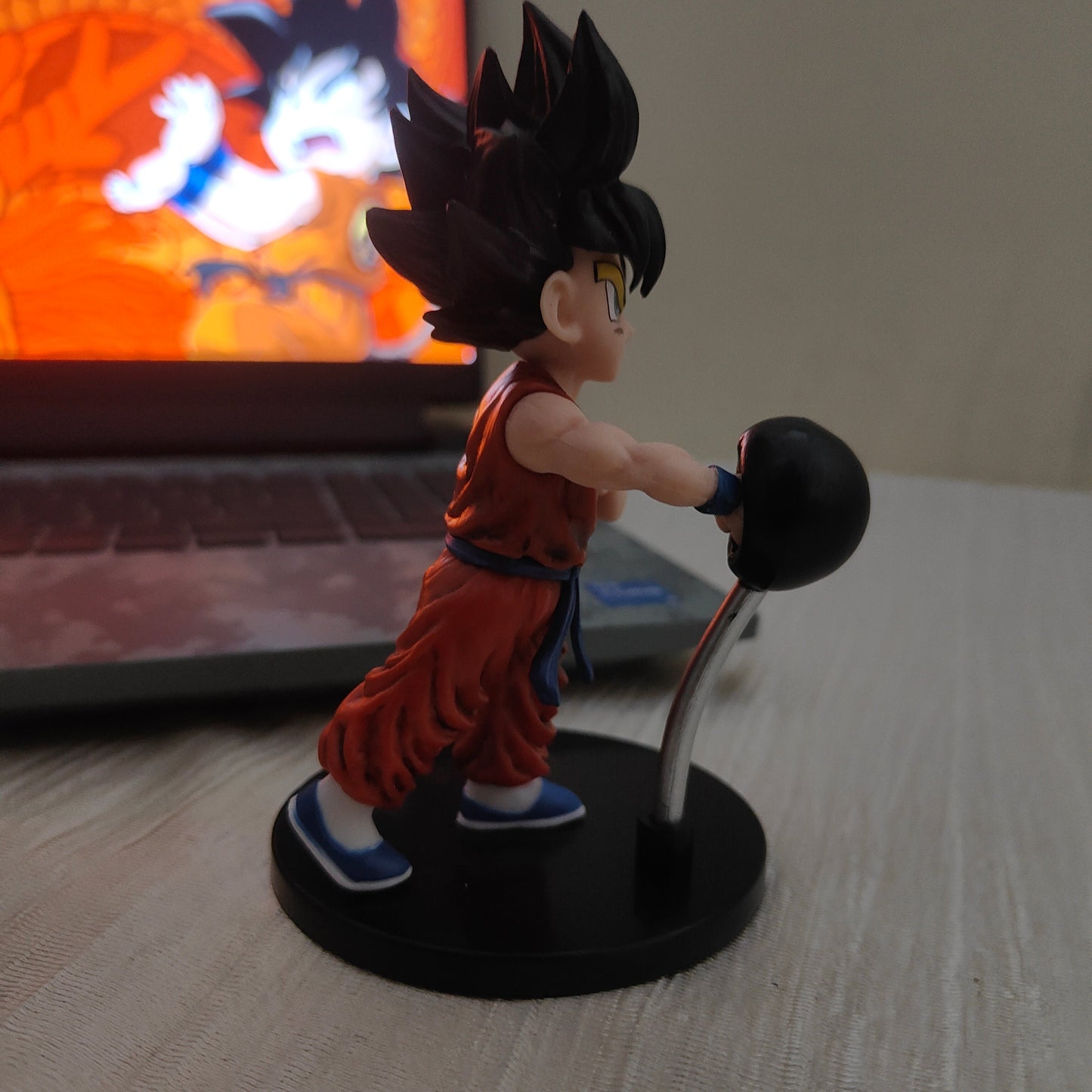 Goku Punching Bag Miniature – Saiyan Training Desk Display Figure - DBZ - Otaku Haven