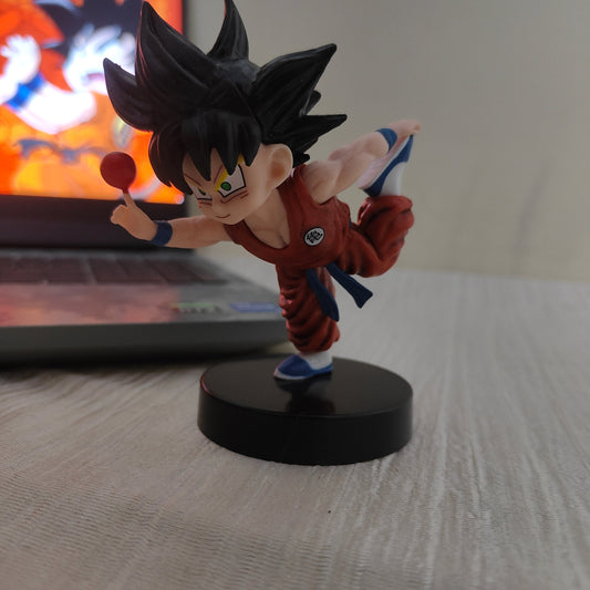 Goku Stretch Pose Miniature – Saiyan Warm-Up Desk Display Figure - DBZ - Otaku Haven