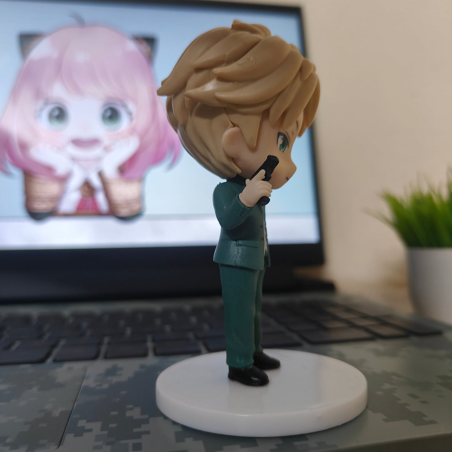 Loid Forger – The Charming Spy Family Agent Figure - Spy x Family - Otaku Haven