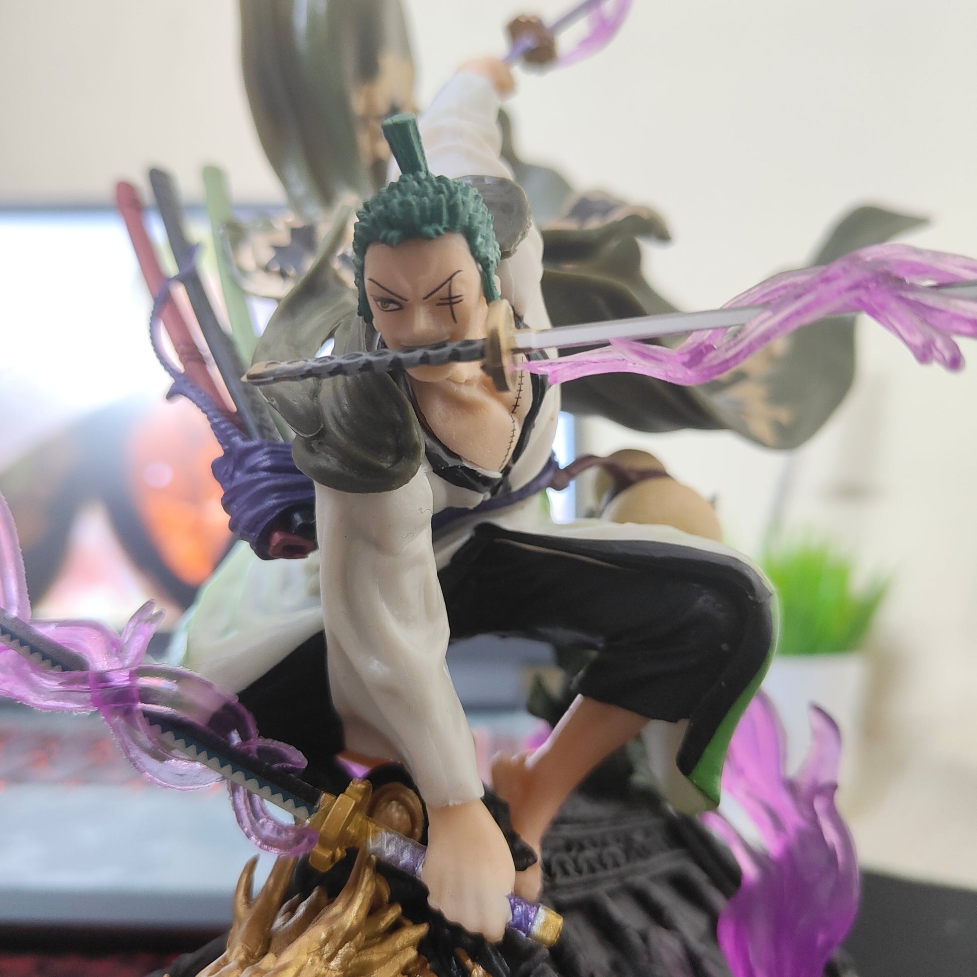 Roronoa Zoro "Ashura" Battle Mode – Premium One Piece Collectible Figure (Limited Edition, 22cm) - Otaku Haven