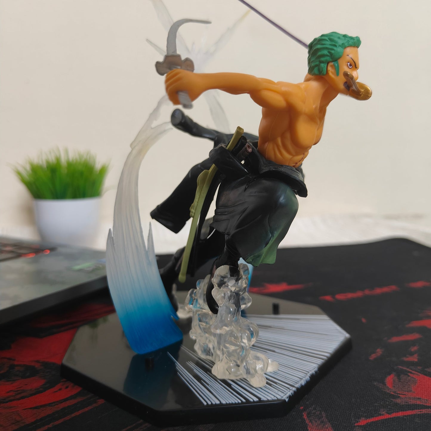Roronoa Zoro "Three-Sword Style" – Dynamic Attack Pose Figure with Interchangeable Faces (One Piece, 17cm) - Otaku Haven