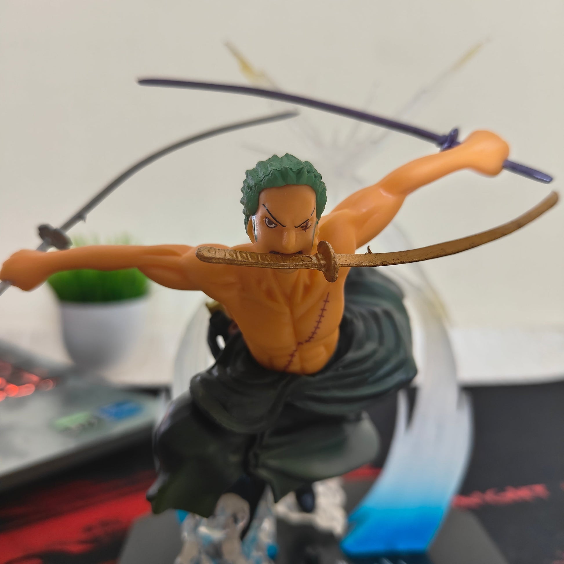Roronoa Zoro "Three-Sword Style" – Dynamic Attack Pose Figure with Interchangeable Faces (One Piece, 17cm) - Otaku Haven