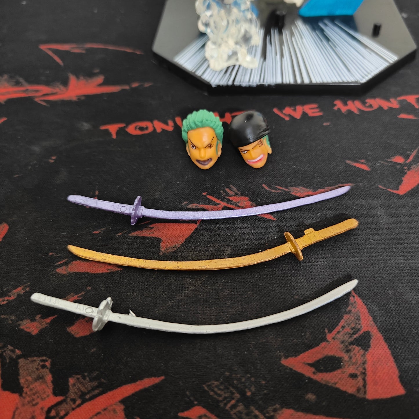 Roronoa Zoro "Three-Sword Style" – Dynamic Attack Pose Figure with Interchangeable Faces (One Piece, 17cm) - Otaku Haven